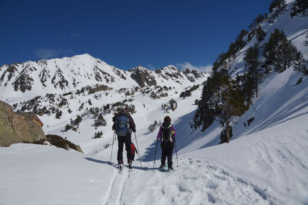 Randonnée en raquette du club alpin de Bagnères-de-Bigorre au refuge de Campana